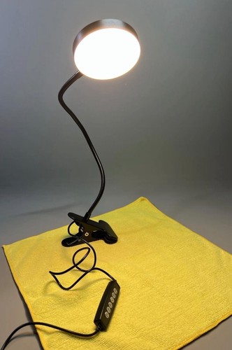 Dimmbare clip schreibtisch - on,